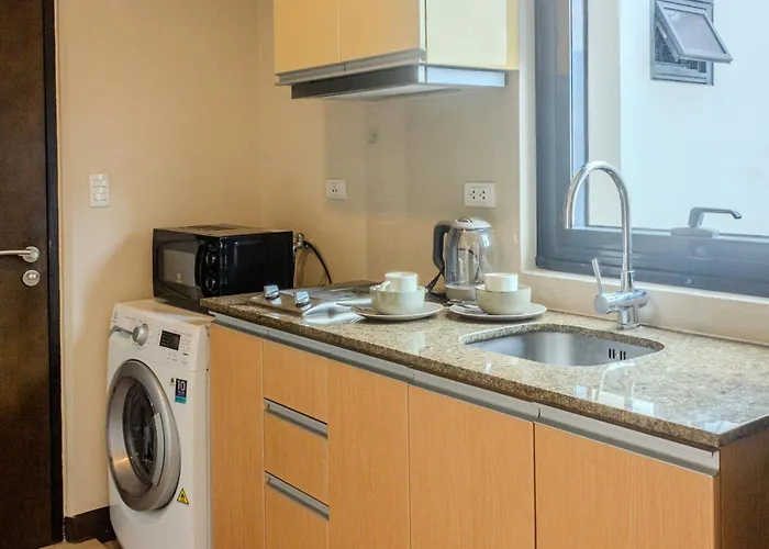 Cozy In Salcedo Village Makati Near Ayala Apartment *